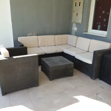 Relax Garden Villa *